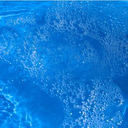 Bain des lagons à la spiruline